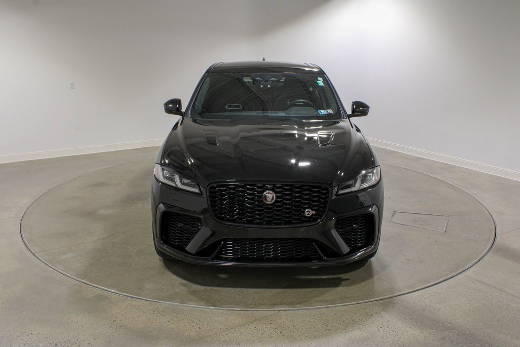 Used 2023 Jaguar F-PACE SVR image 8