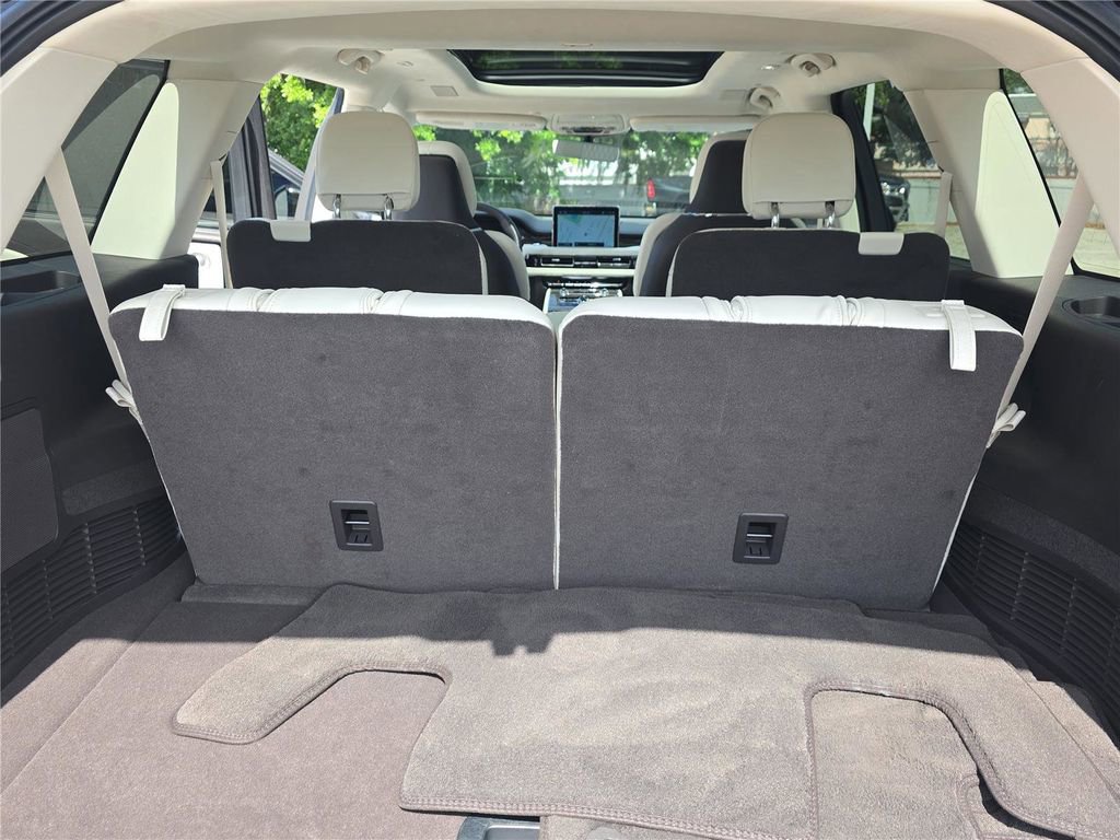 Used 2023 Lincoln Aviator Black Label image 25