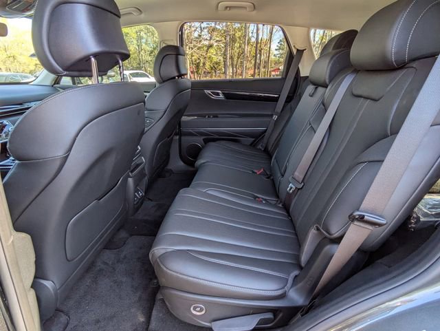 Used 2025 Genesis GV80 2.5T AWD/4WD image 14