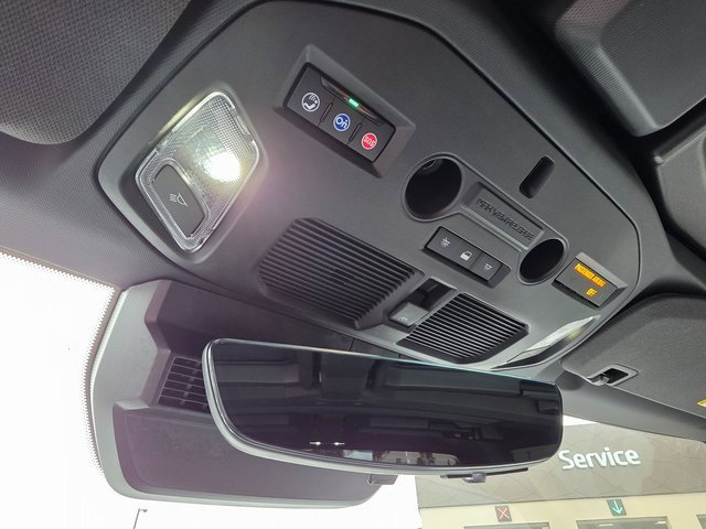 Used 2025 GMC Hummer EV 2X image 44