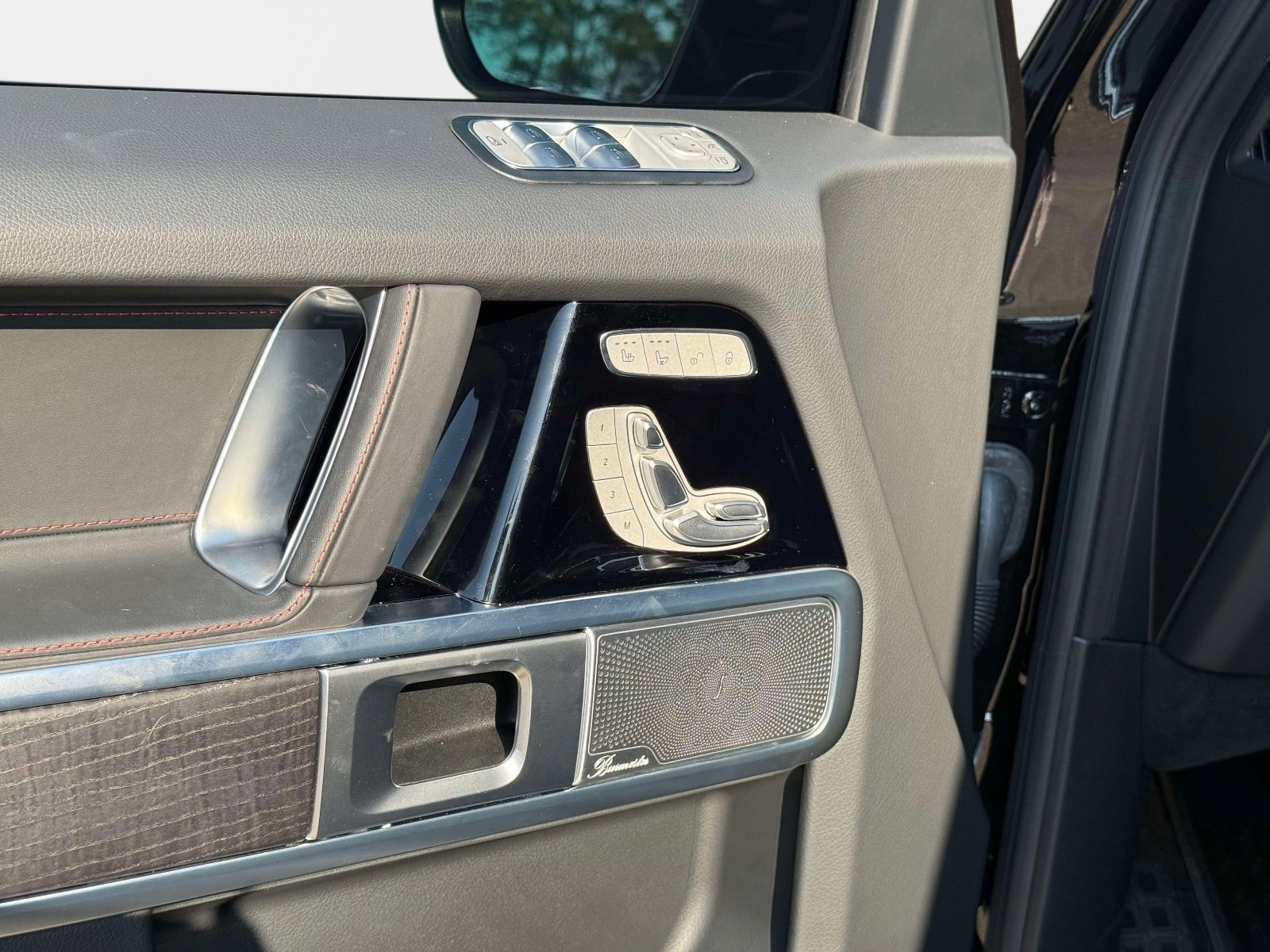 Used 2025 Mercedes-Benz G 63 AMG 4MATIC image 18