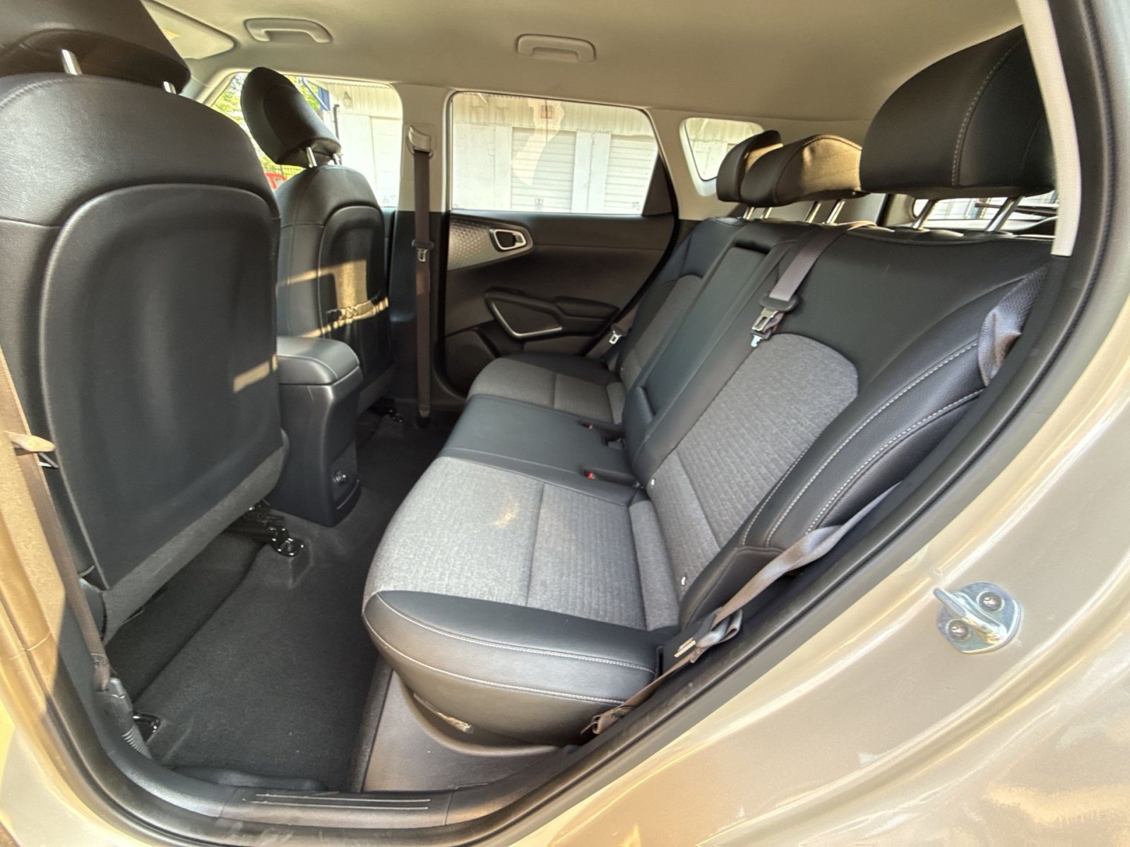 Used 2020 Kia Soul EX w/ Option Group 015 FWD image 32
