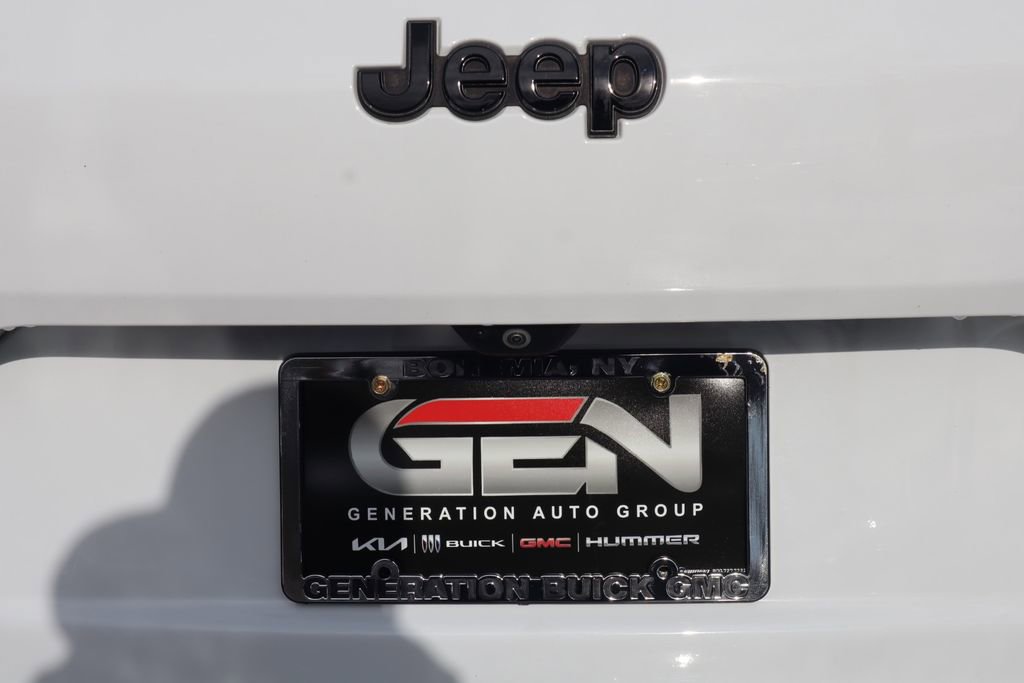 Used 2024 Jeep Grand Cherokee L Summit AWD/4WD image 27