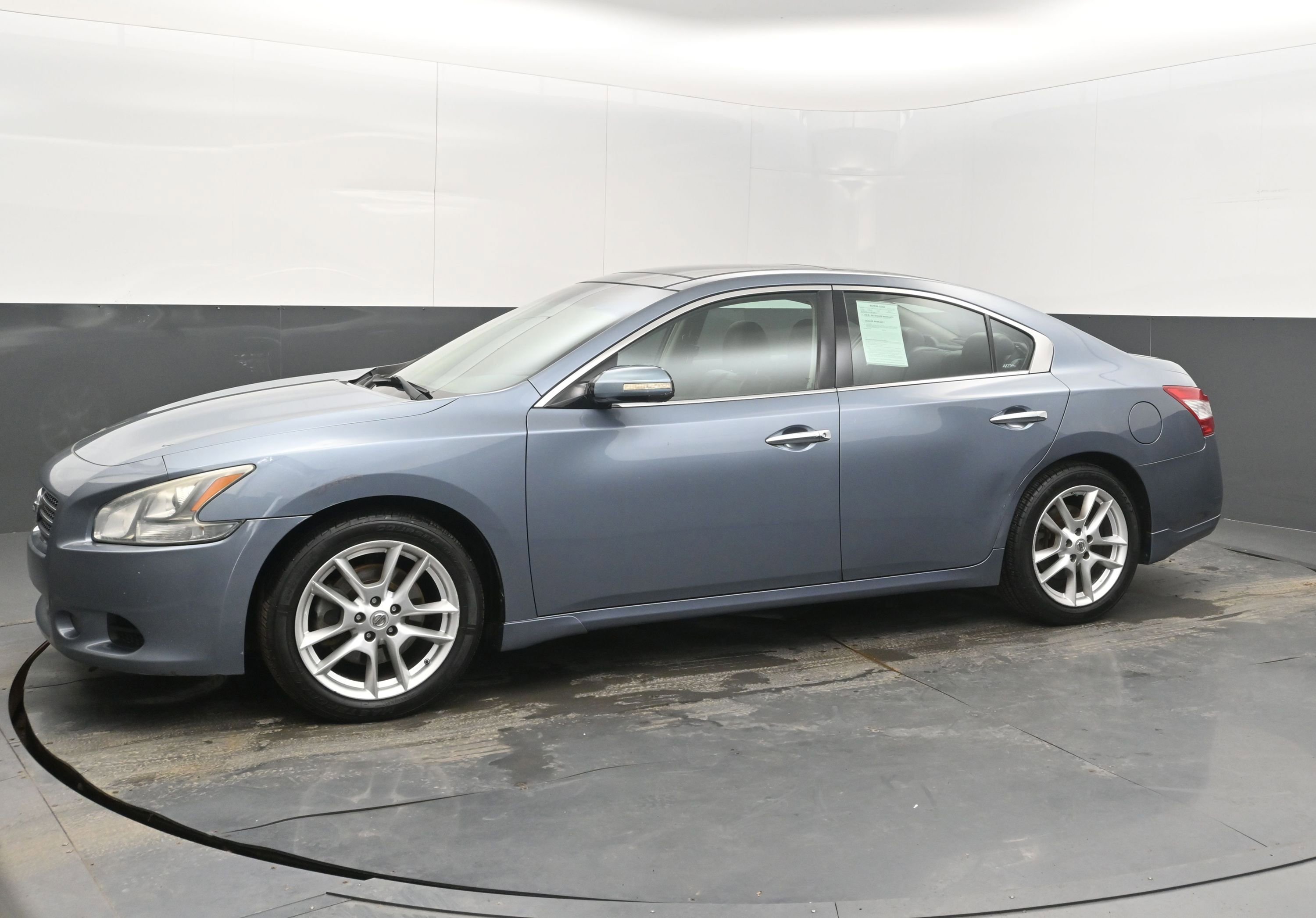 Used 2010 Nissan Maxima 3.5 SV w/ Premium Pkg image 4