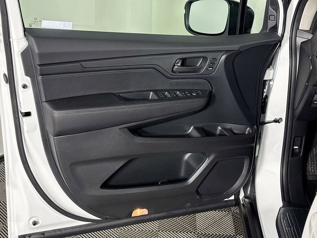 New 2026 Honda Odyssey EX-L image 10
