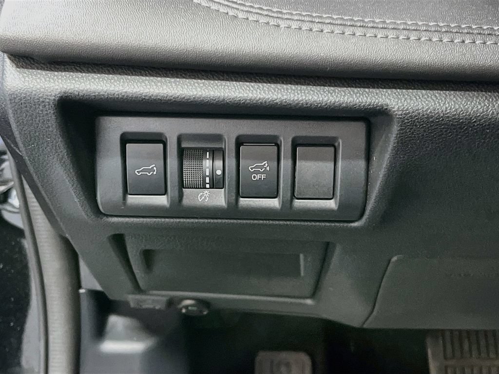 Used 2025 Subaru Outback Limited w/ Popular Package #2 AWD/4WD image 10
