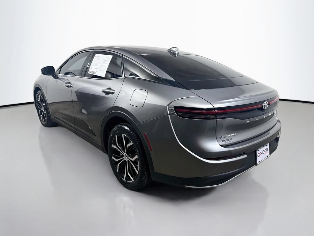 Certified 2024 Toyota Crown AWD/4WD image 5