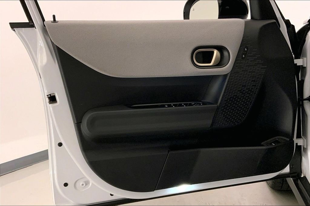 Certified 2025 MINI Cooper S image 24