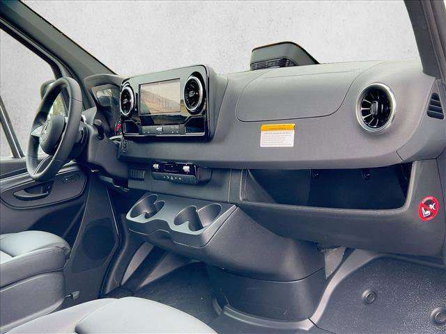 New 2026 Mercedes-Benz Sprinter 2500 image 15