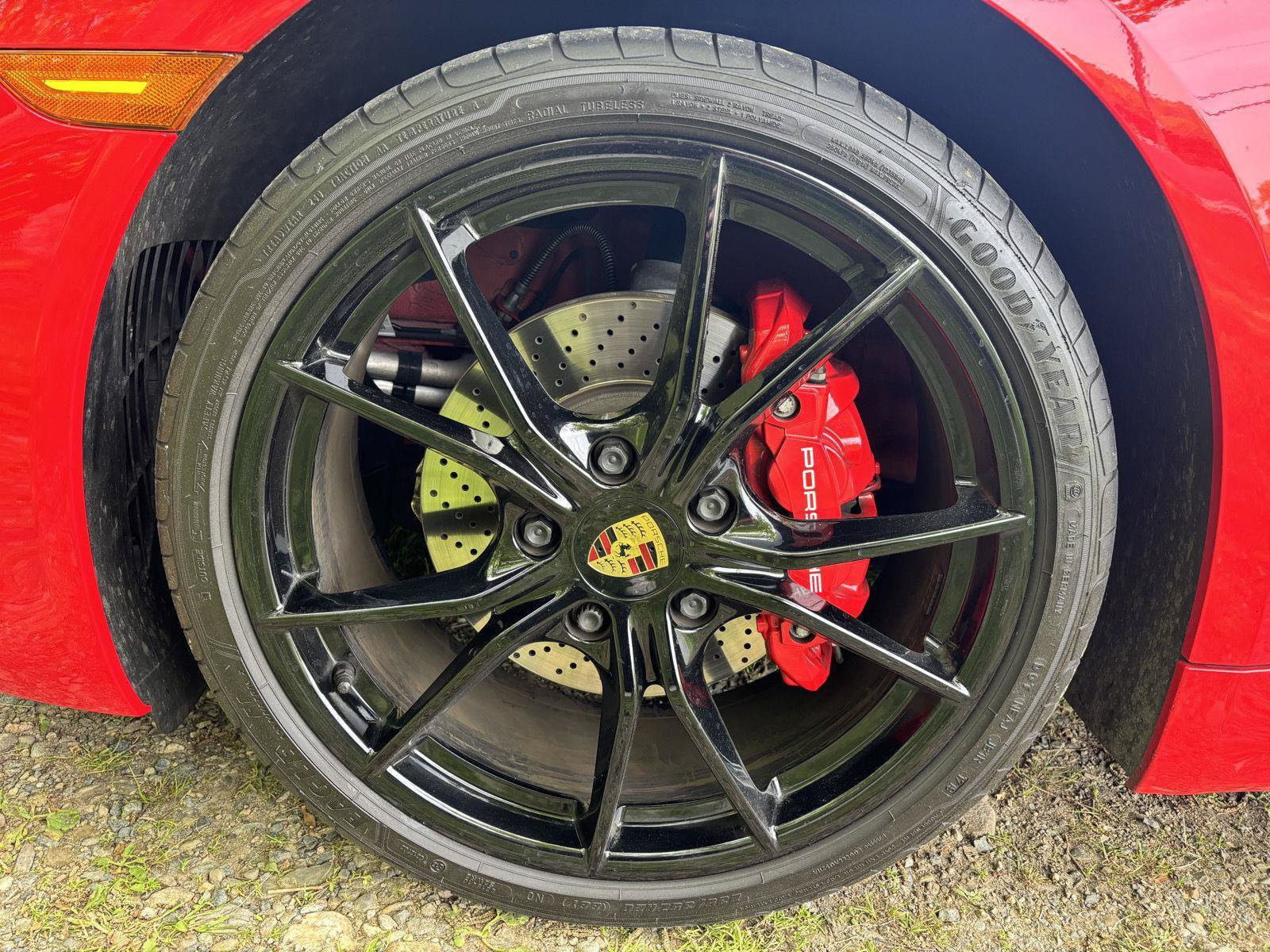 Used 2019 Porsche 718 Cayman S RWD image 26
