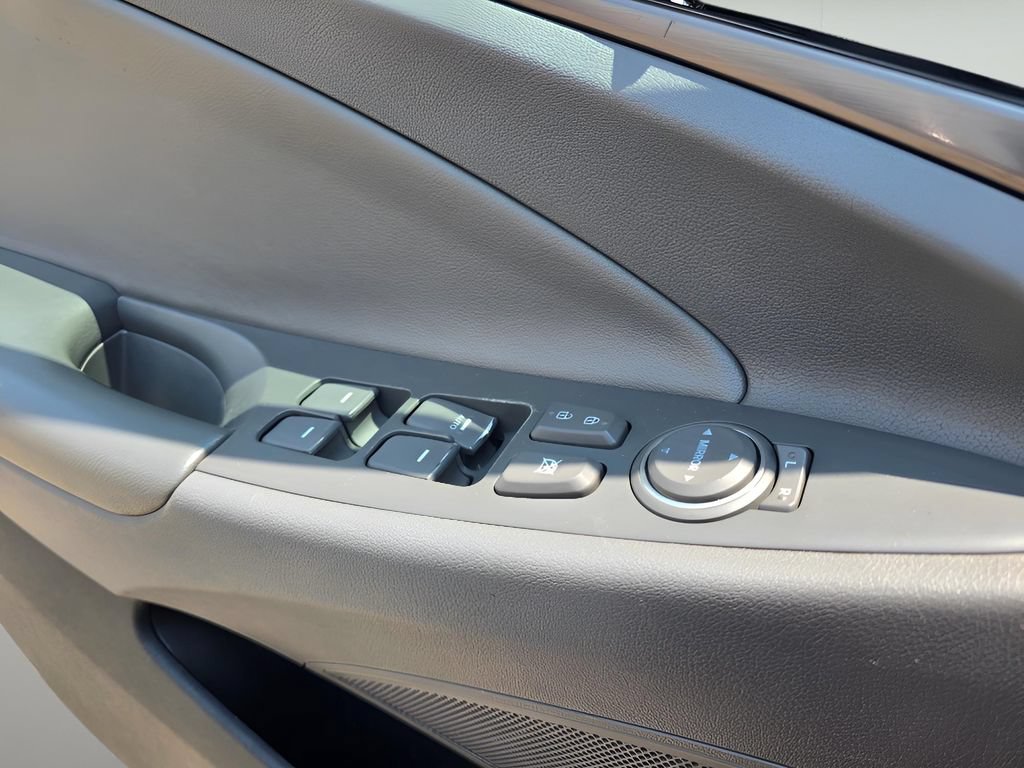 Used 2014 Hyundai Sonata SE FWD image 20