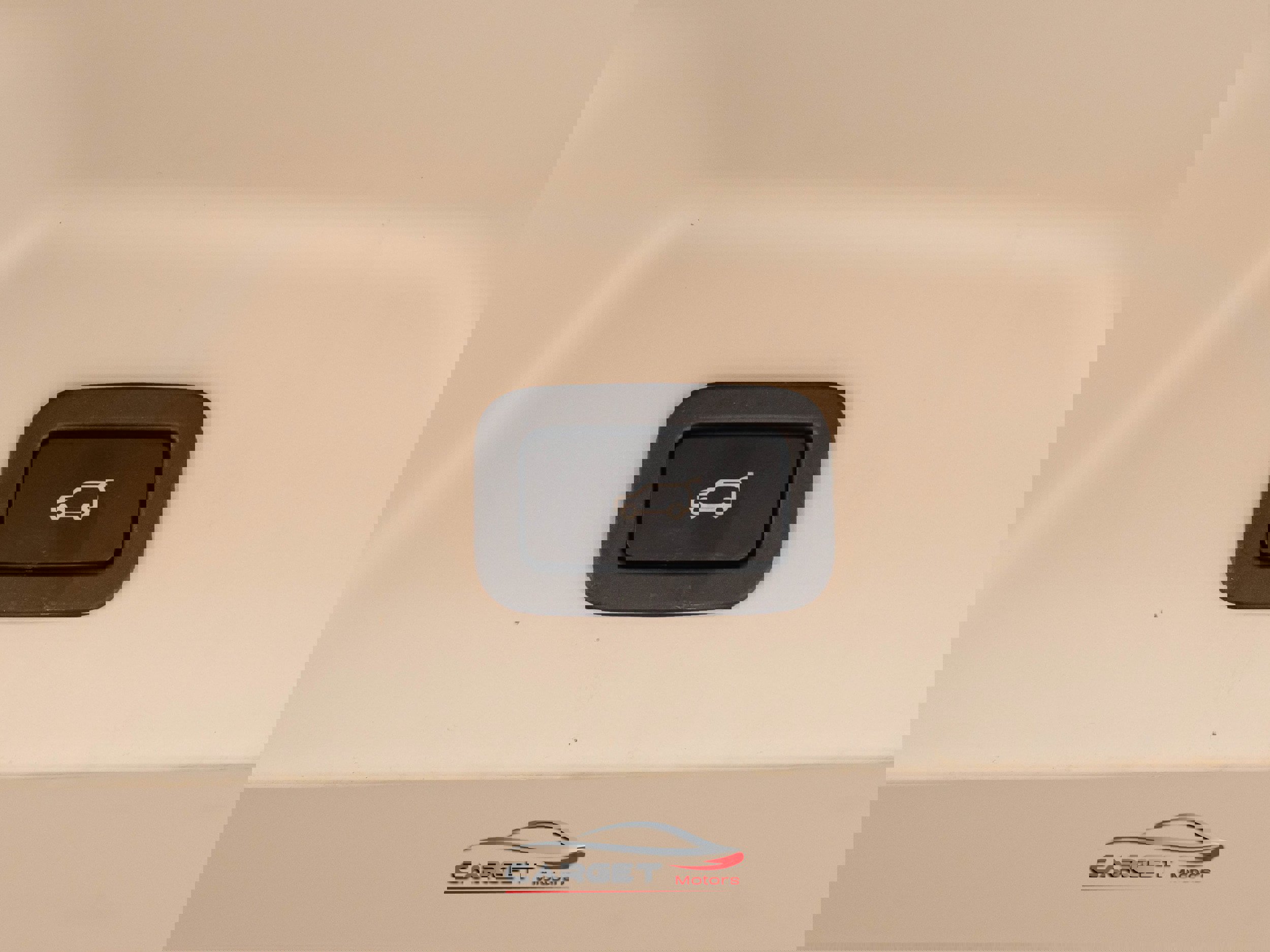 Used 2019 Land Rover Range Rover Long Wheelbase Supercharged image 54