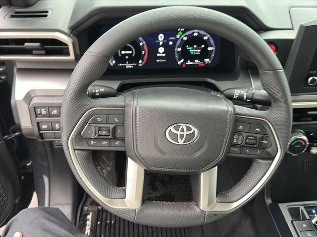 Certified 2025 Toyota Tacoma TRD Sport AWD/4WD image 24