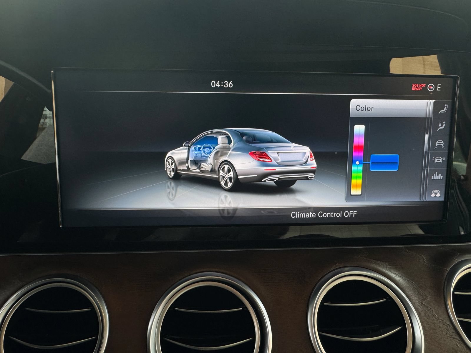 Used 2017 Mercedes-Benz E 300 image 38