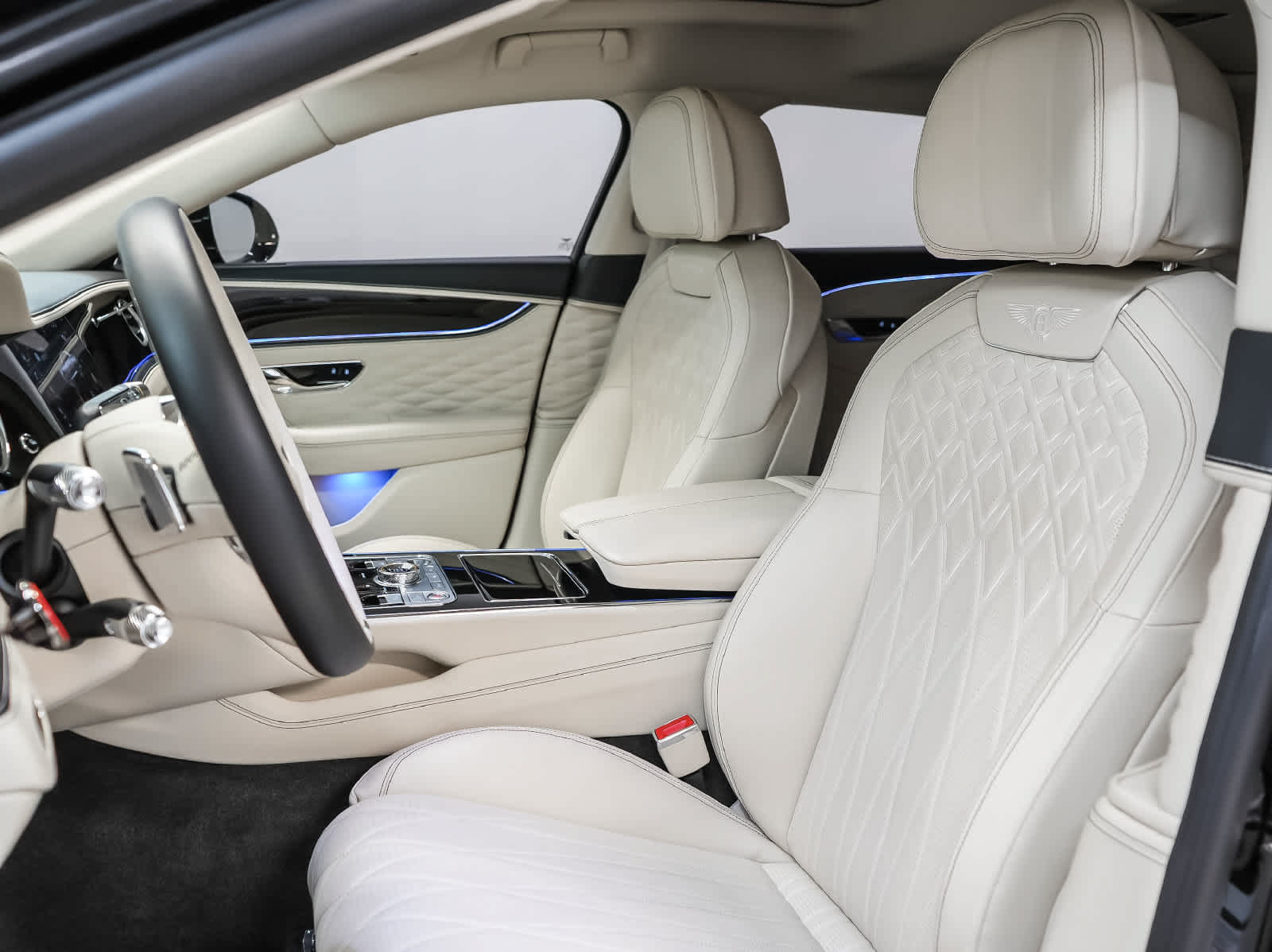 Used 2022 Bentley Flying Spur V8 AWD/4WD image 5
