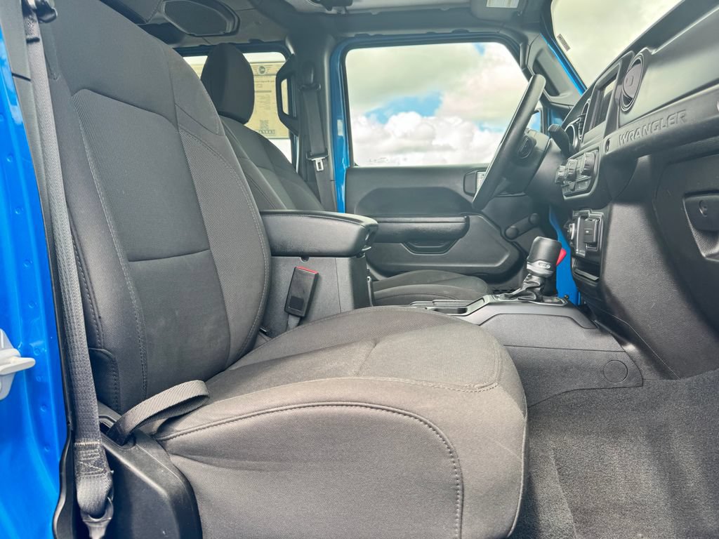 Used 2022 Jeep Wrangler Unlimited Sport AWD/4WD image 10