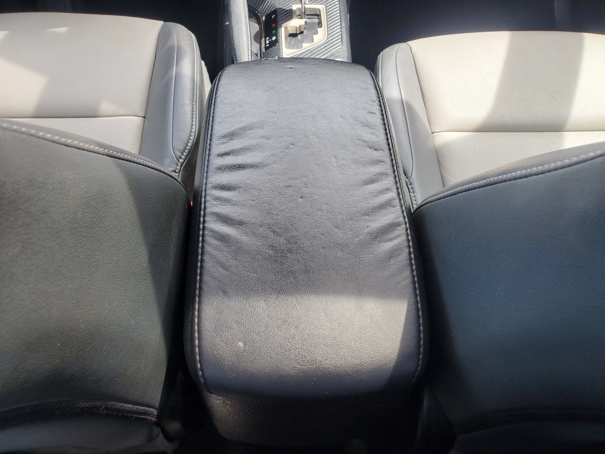 Used 2015 Toyota RAV4 Limited w/ Technology Package FWD image 39