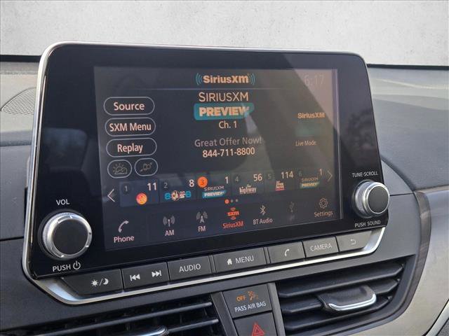 Used 2023 Nissan Altima 2.5 SV FWD image 12