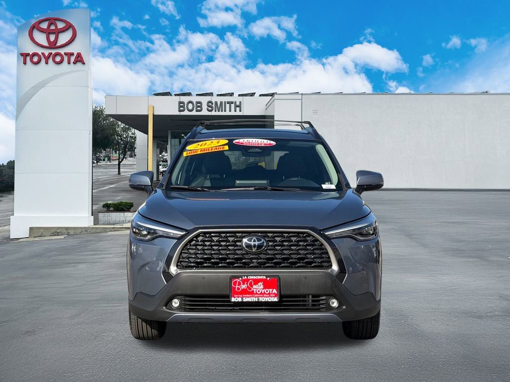 Certified 2023 Toyota Corolla Cross XLE image 3