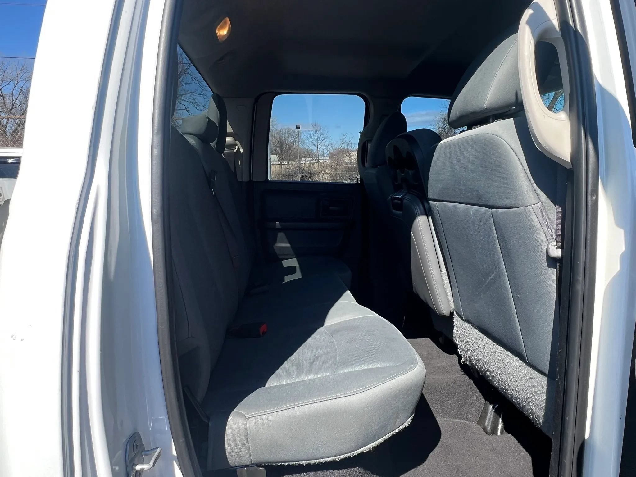 Used 2017 RAM 1500 Express AWD/4WD image 26