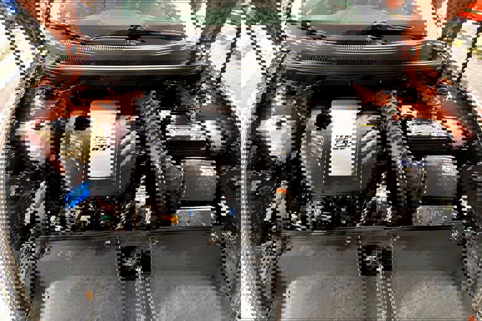 Used 2016 Hyundai Veloster Turbo image 29