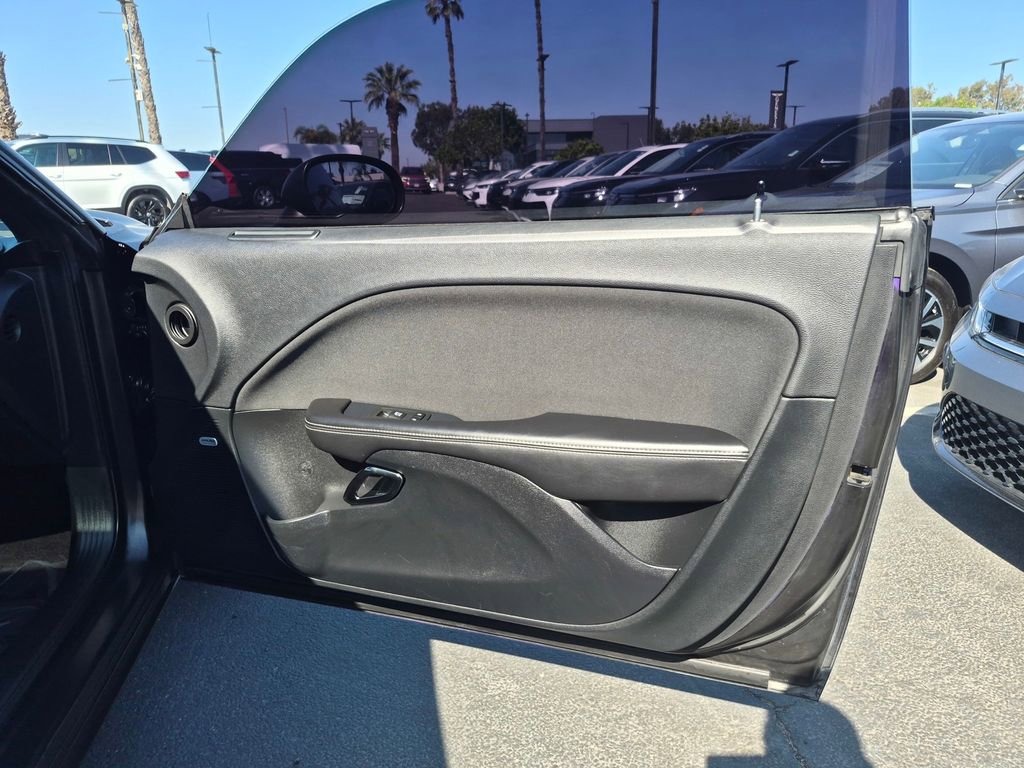 Used 2019 Dodge Challenger SRT Hellcat Redeye image 21