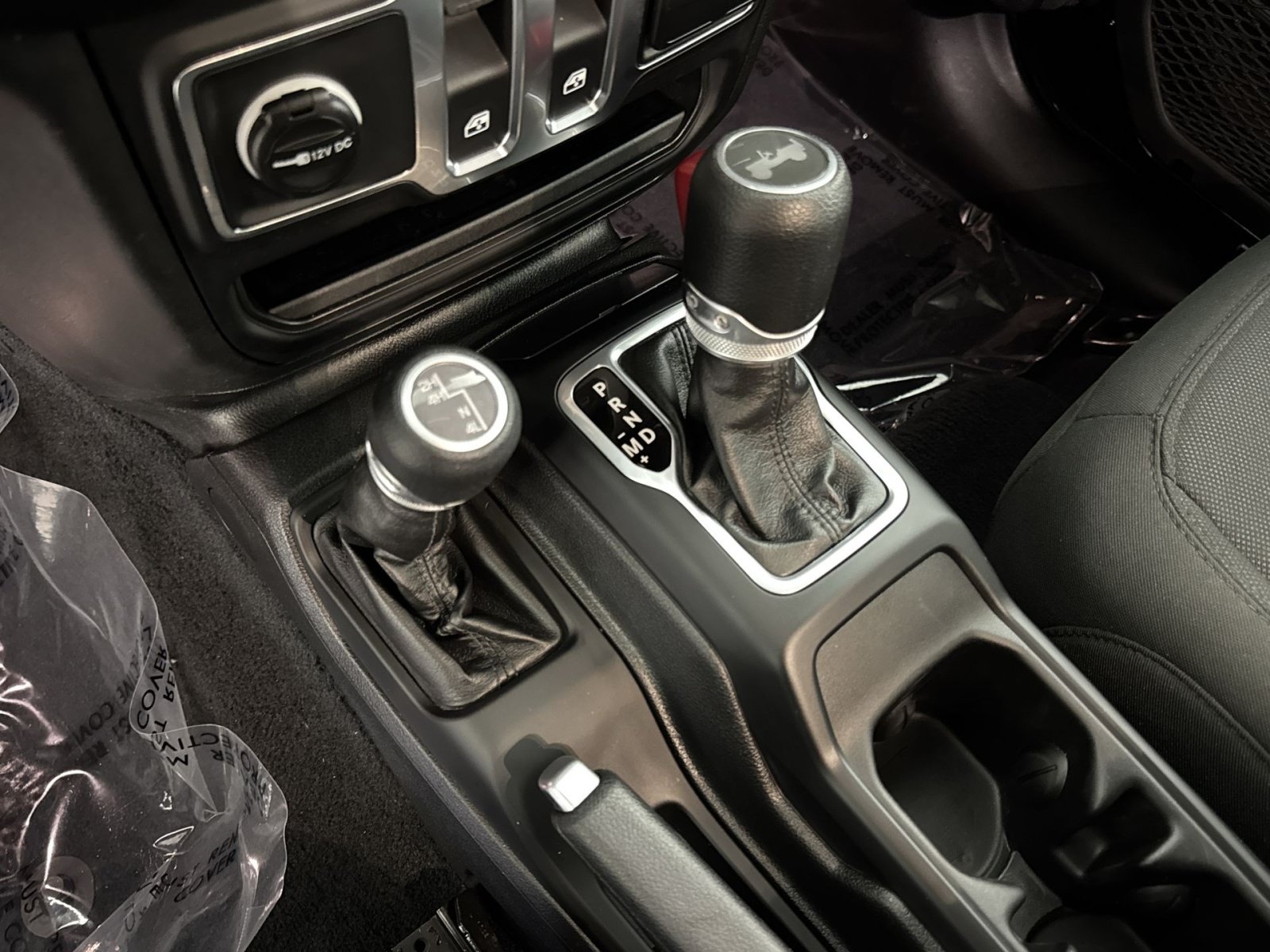 Used 2023 Jeep Wrangler Sport AWD/4WD image 21