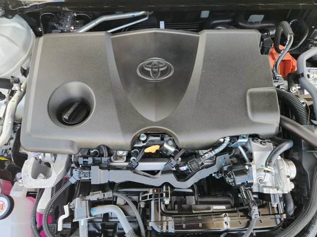 Used 2025 Toyota Camry SE w/ Convenience Package FWD image 32