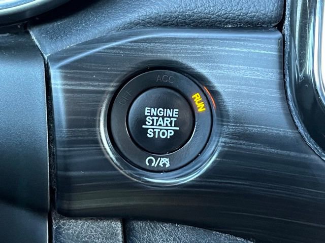 Used 2022 Jeep Grand Cherokee Laredo X image 42