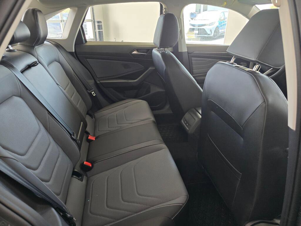 New 2026 Volkswagen Jetta SEL FWD image 41