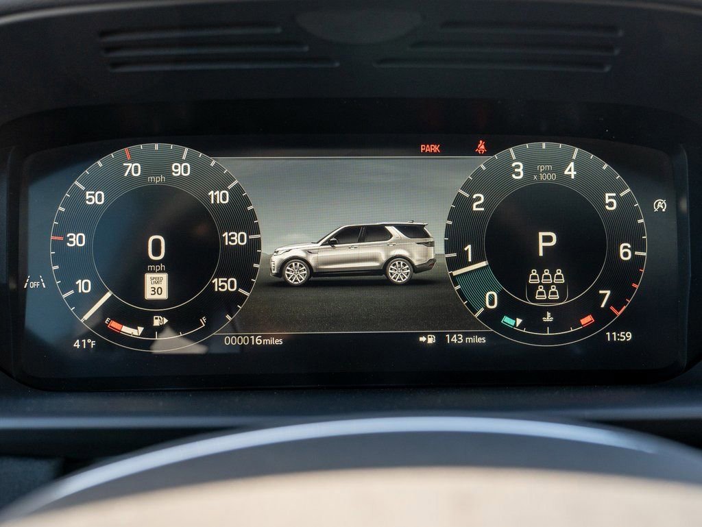 New 2025 Land Rover Discovery S image 13