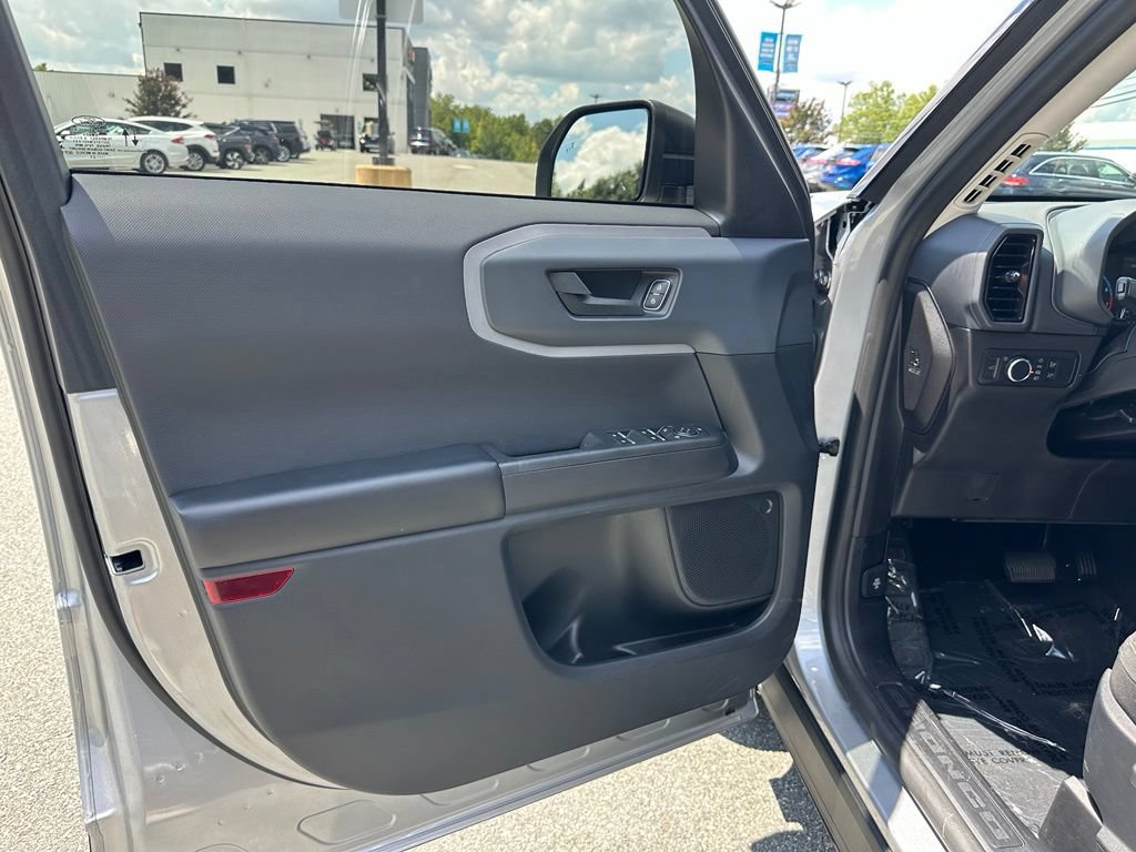 Used 2021 Ford Bronco Sport AWD/4WD image 12