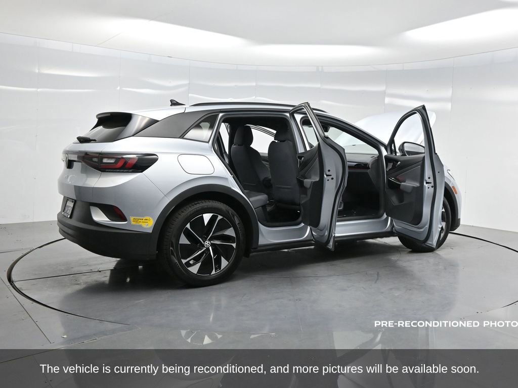 Used 2022 Volkswagen ID.4 Pro image 4