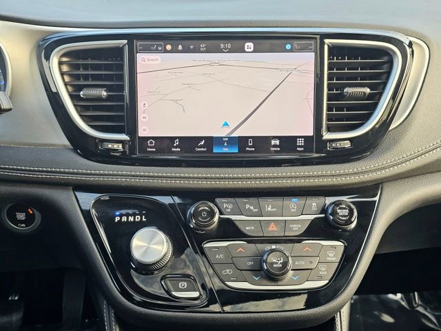 Used 2022 Chrysler Pacifica Limited w/ S Appearance Package image 37