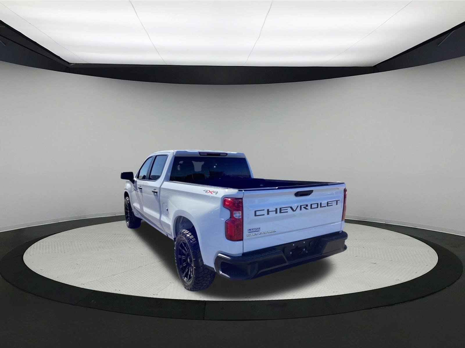 Used 2024 Chevrolet Silverado 1500 W/T AWD/4WD image 6