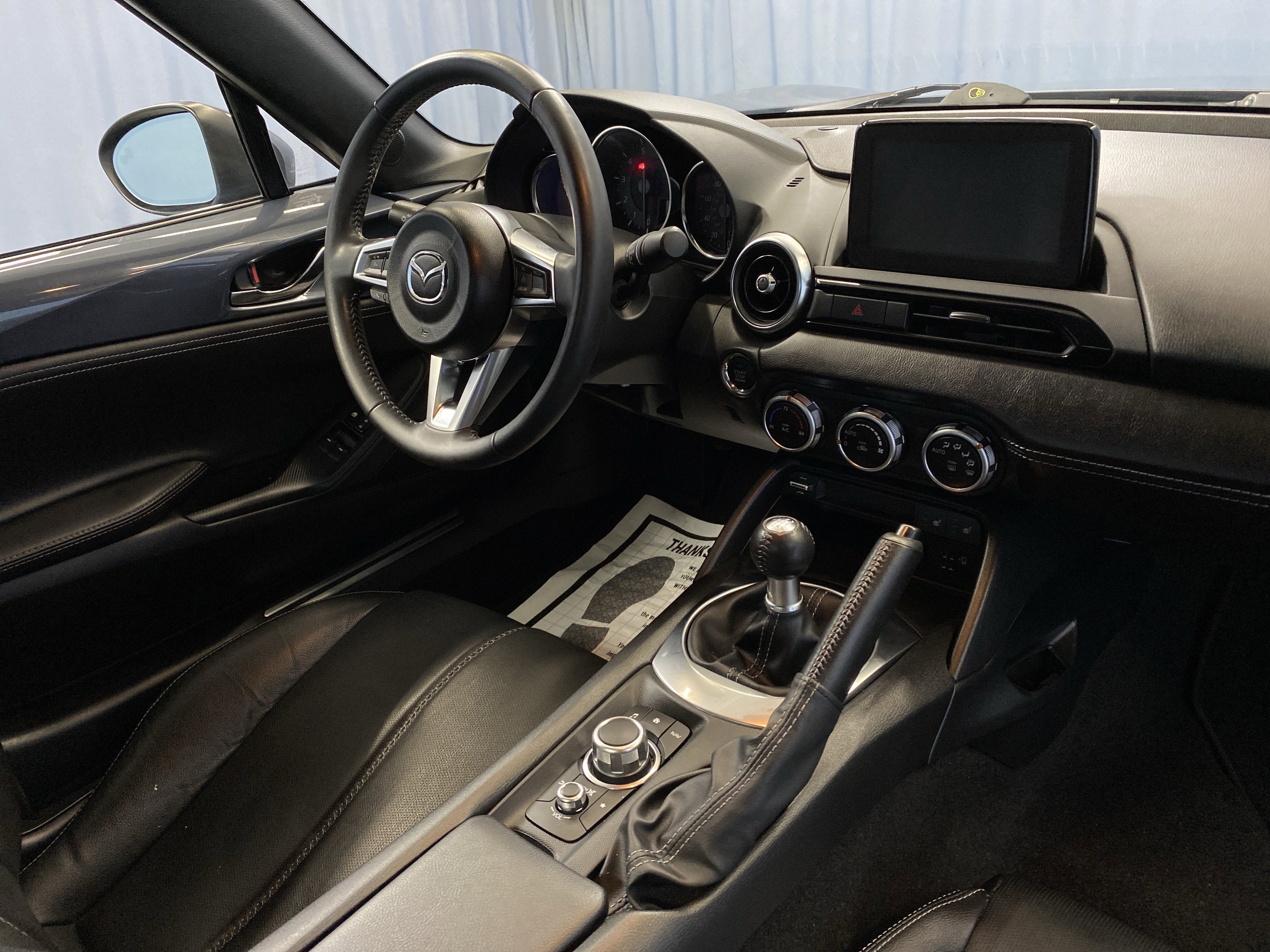 Used 2021 MAZDA MX-5 Miata RF Grand Touring image 29
