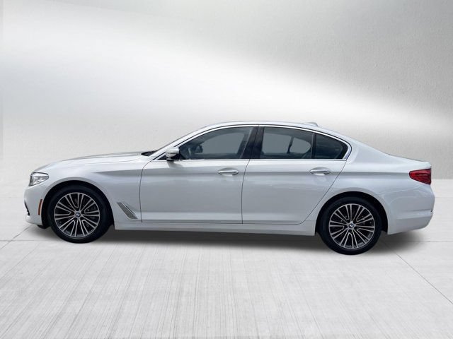 Used 2017 BMW 530i xDrive AWD/4WD image 9