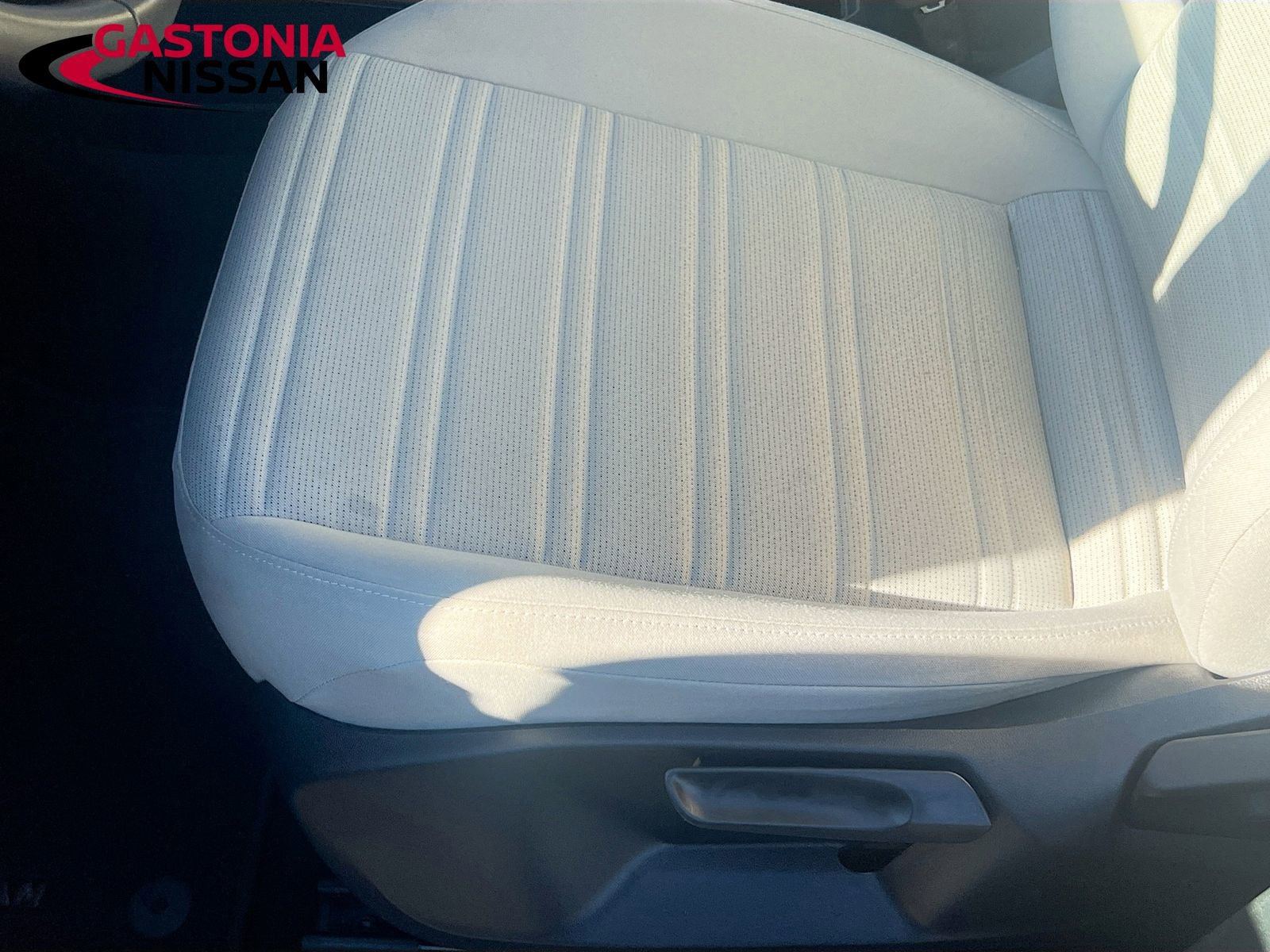 Used 2024 Volkswagen Tiguan S image 25