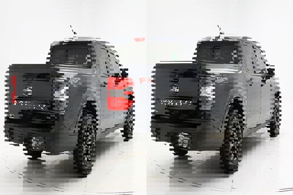 Used 2022 Ford Maverick XLT w/ Equipment Group 300A Standard image 9