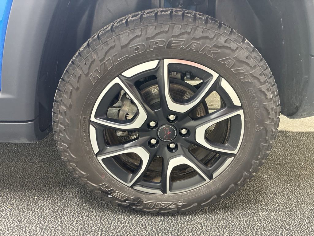 Used 2025 Jeep Compass Trailhawk image 8