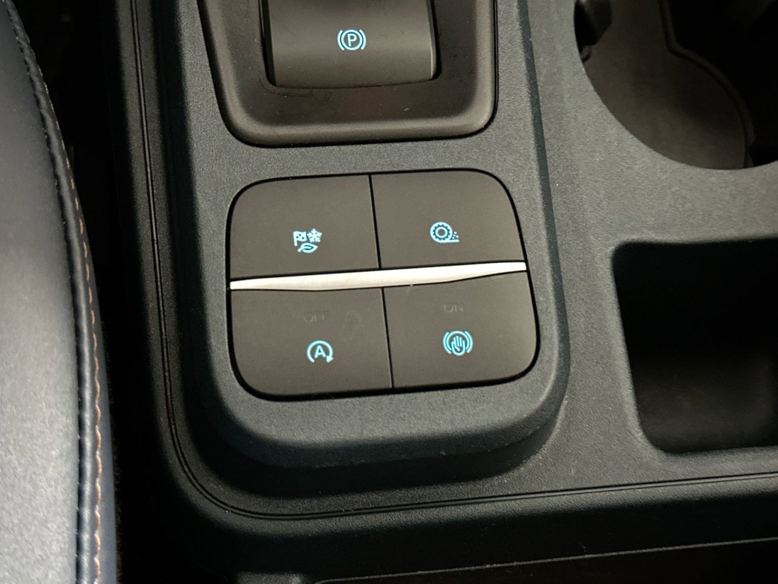 Used 2023 Ford Maverick Lariat w/ Lariat Luxury Package image 28