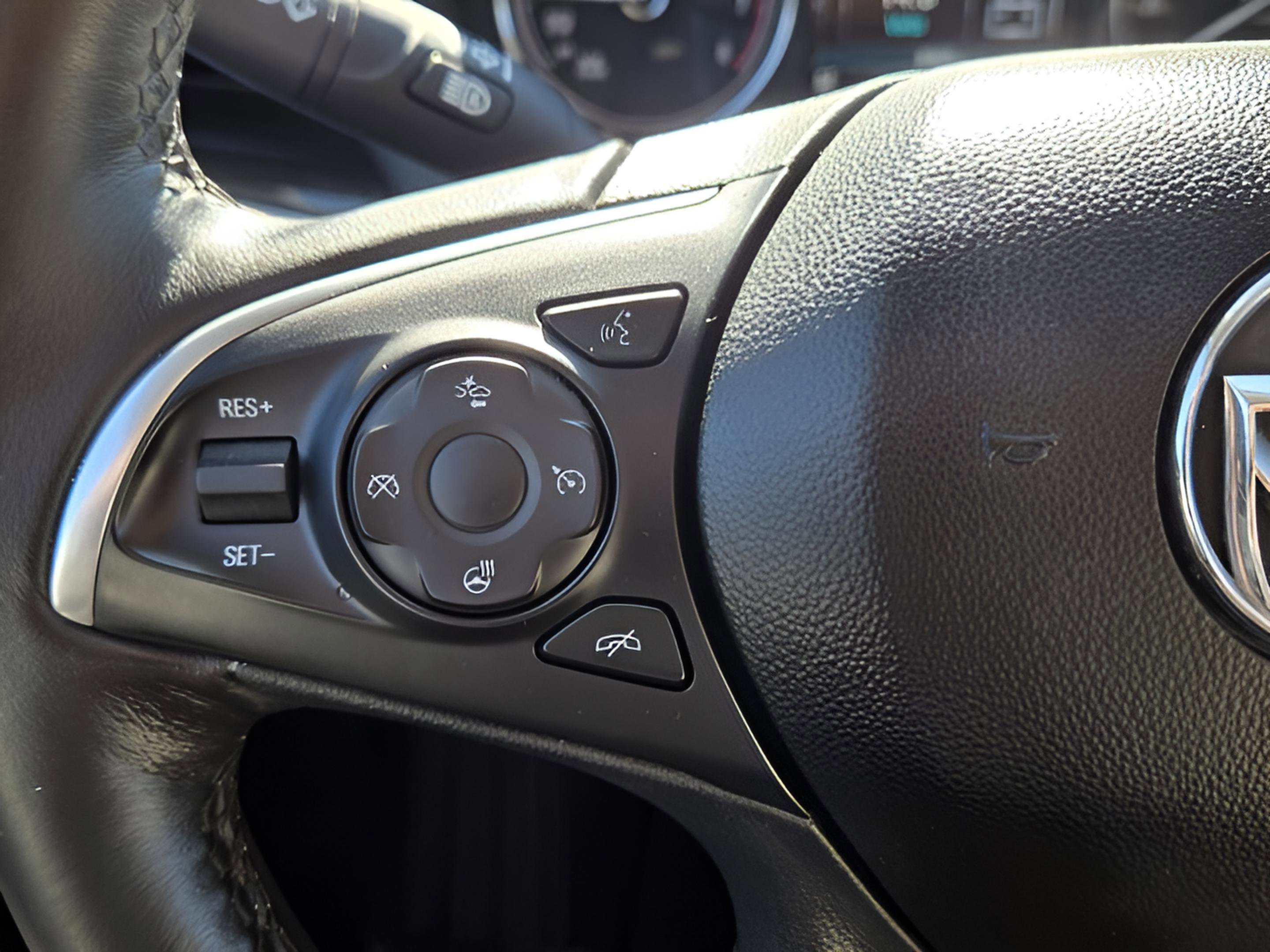 Used 2018 Buick Enclave Premium w/ Experience Buick Package image 24