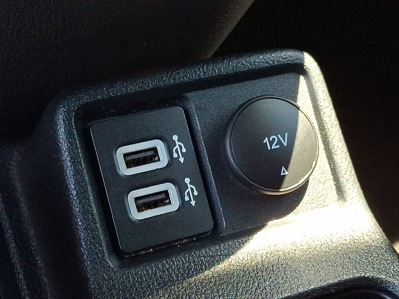 Used 2021 Ford Transit Connect XLT FWD image 24