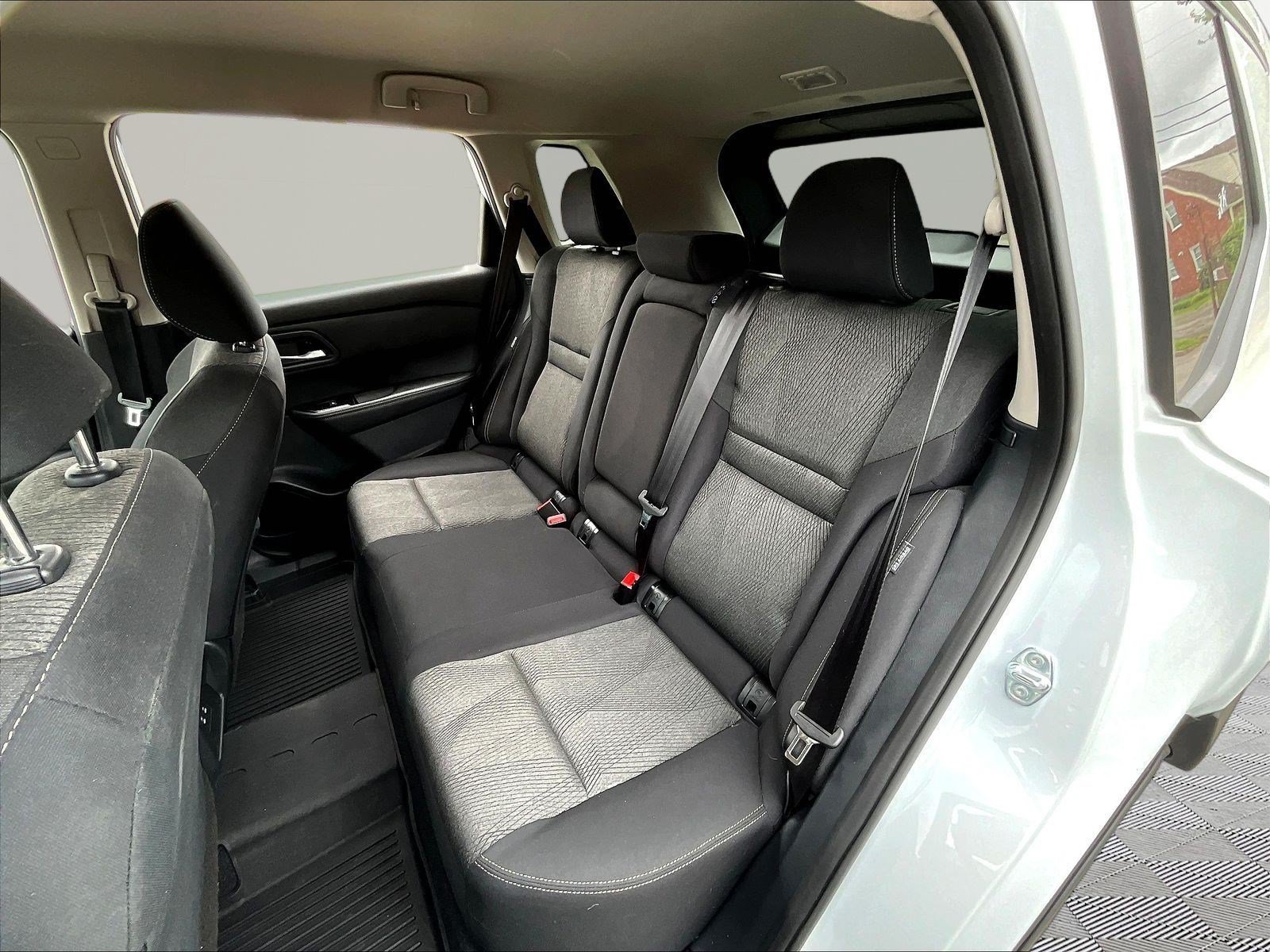 Certified 2026 Nissan Rogue SV AWD/4WD image 22