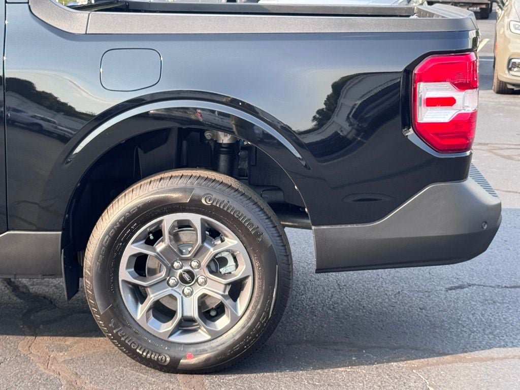 New 2026 Ford Maverick XLT w/ XLT Luxury Package FWD image 37