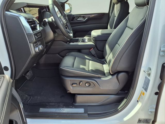 New 2026 GMC Yukon XL Elevation AWD/4WD image 25