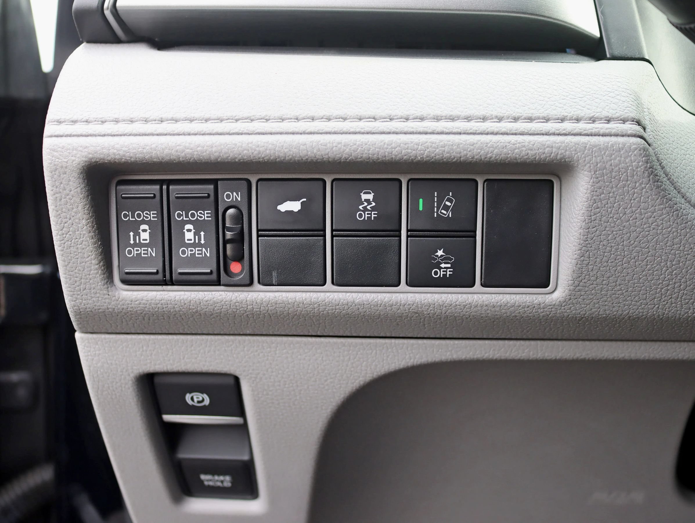Used 2019 Honda Odyssey EX-L image 18