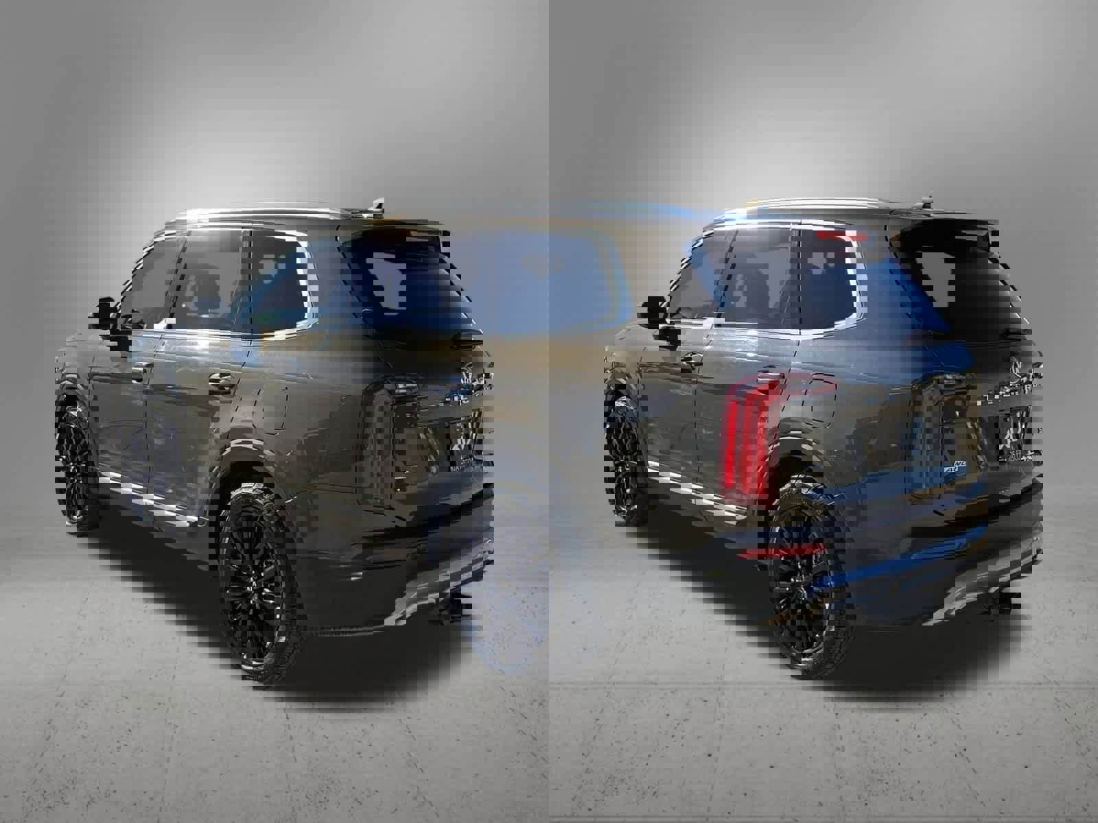 Used 2020 Kia Telluride SX w/ SX Prestige Package image 4