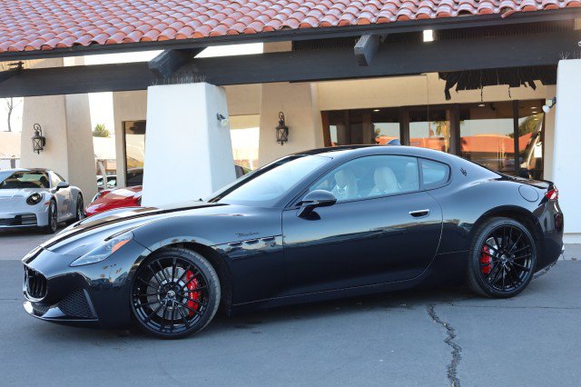 Used 2024 Maserati GranTurismo Modena image 5