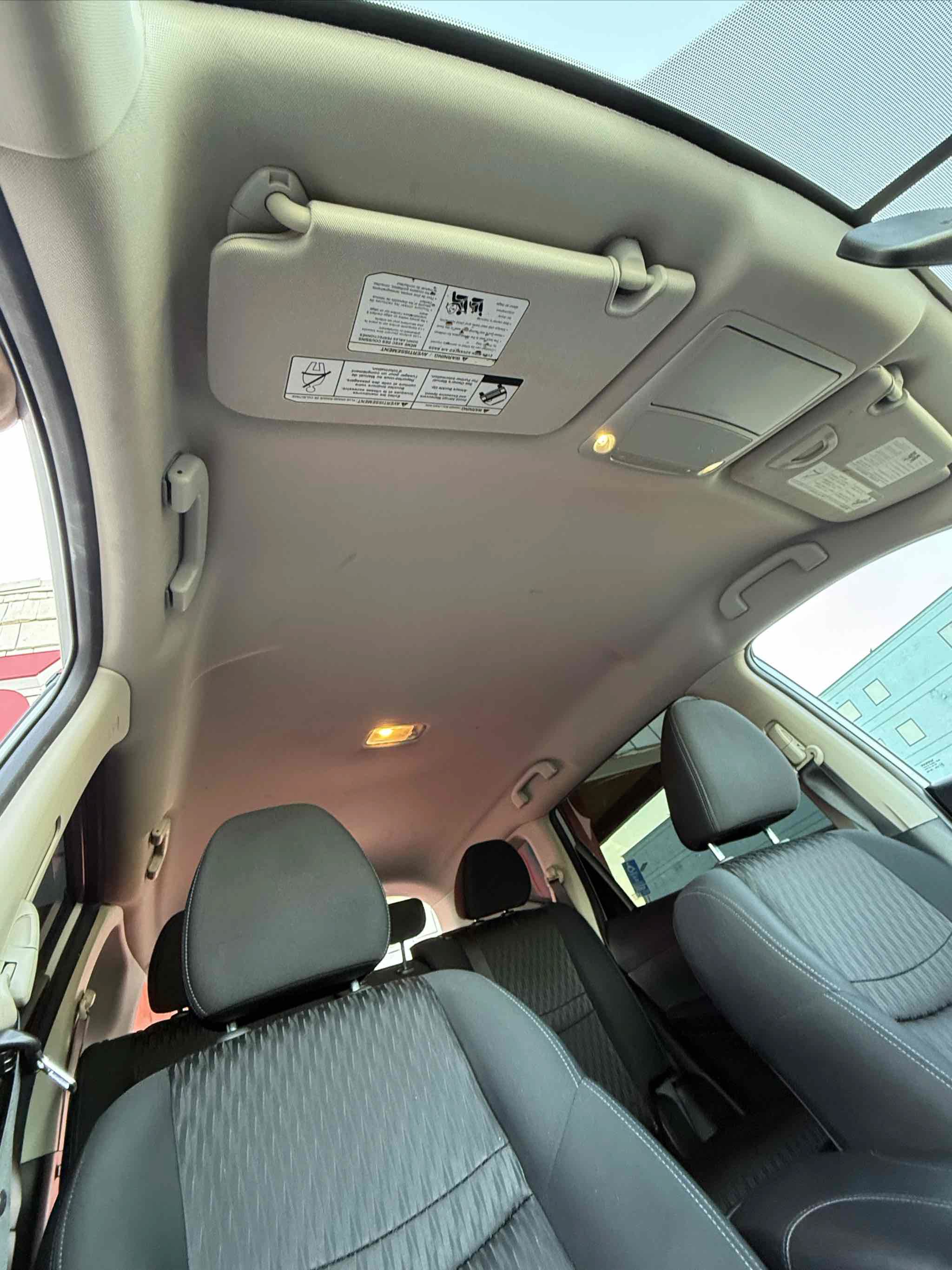Used 2017 Nissan Rogue SV FWD image 49